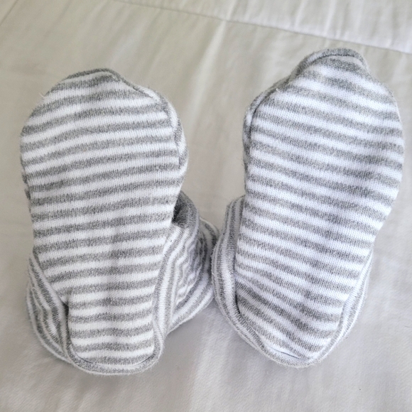 Burts Bees Baby Booties - Picture 3 of 5
